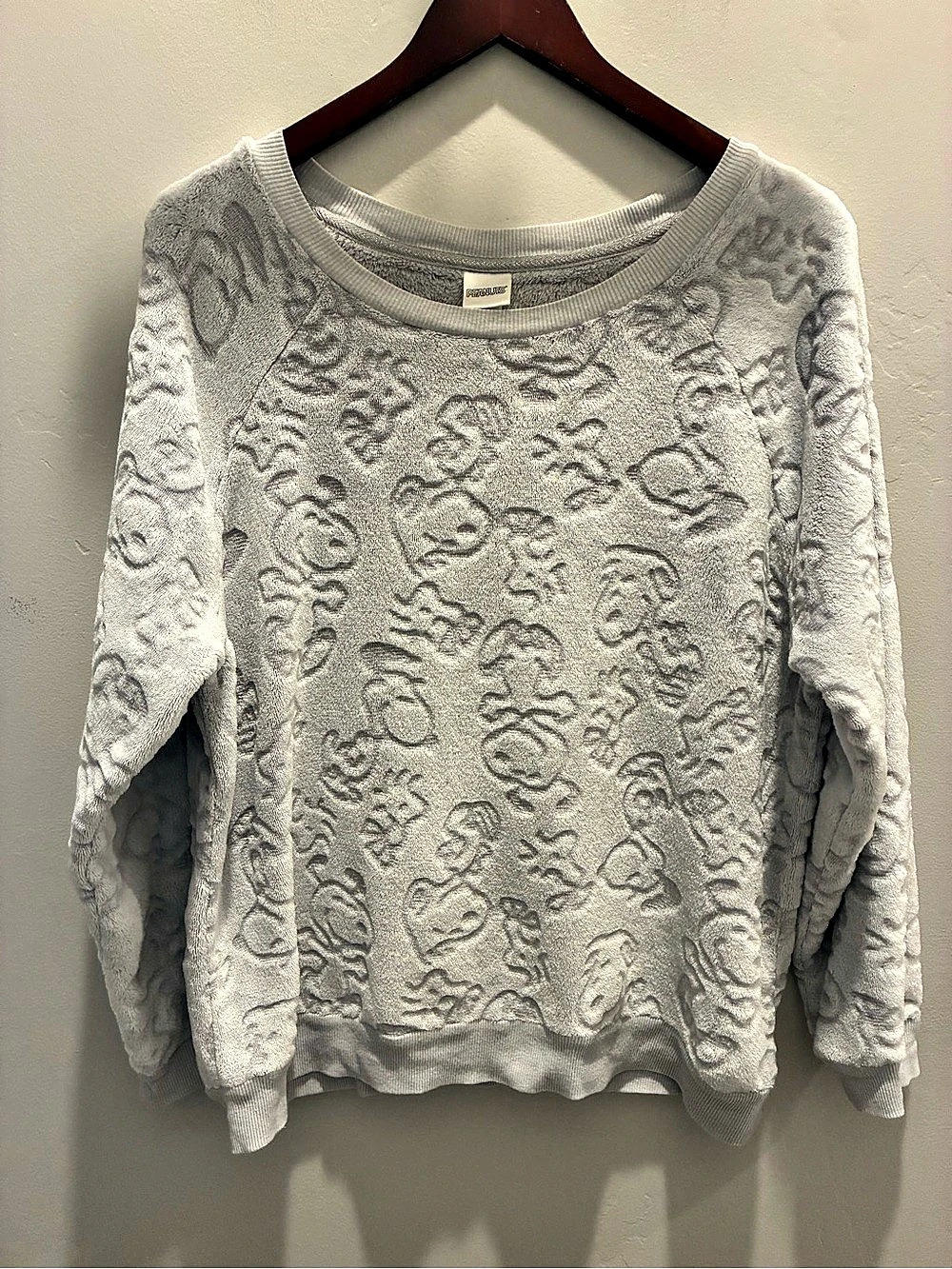 Peanuts Gray Crewneck Sweatshirt Size Large Like New